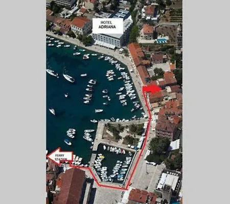 Daire Pina Hvar Seaview